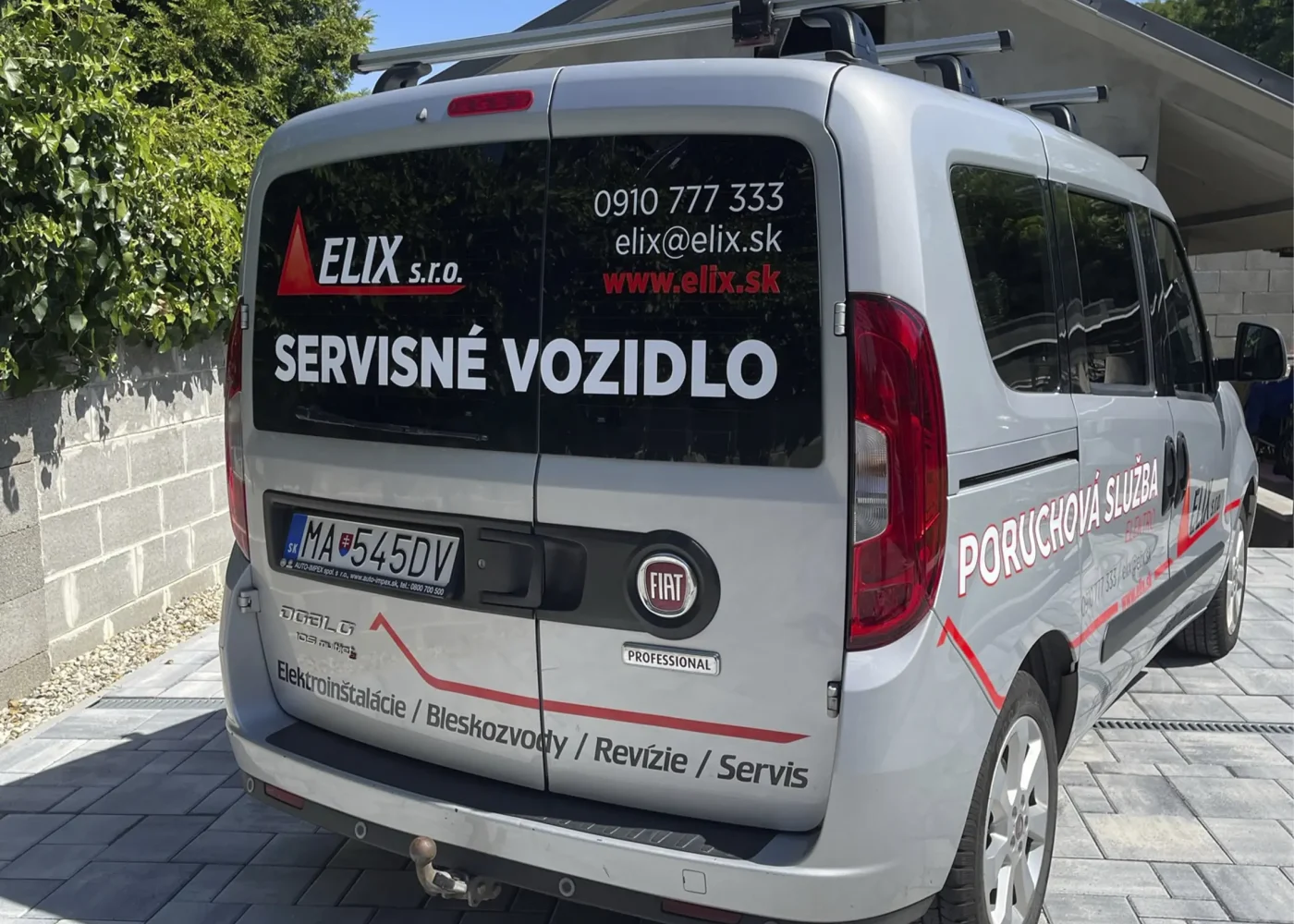 Reklamný polep auta pre Elix