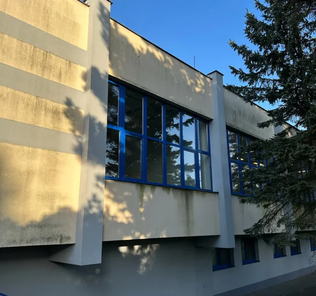 Bezpečnostné fólie na okná prevádzky
