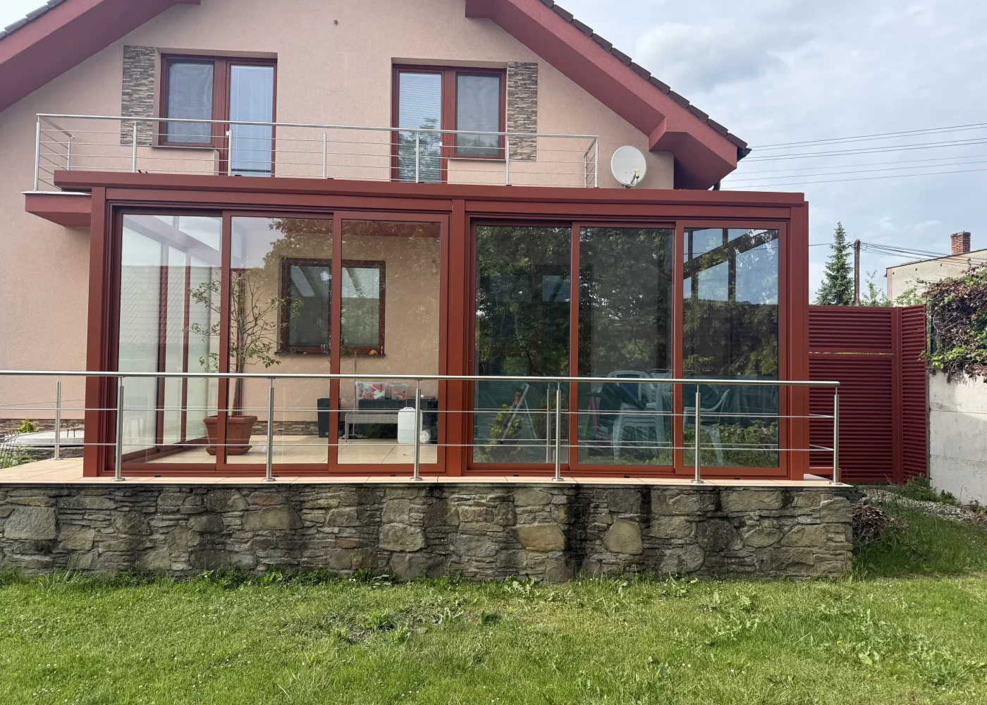 Zrkadlové fólie na predné okná zimnej záhrady