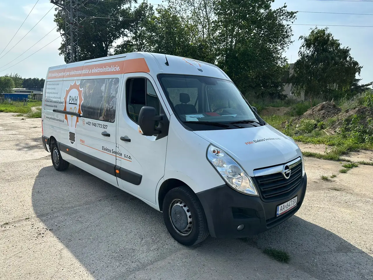 Reklamný polep dodávky pre PMH elektro services sro